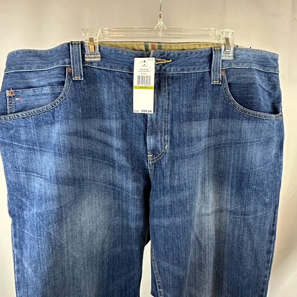 Tommy Hilfiger 44/30 classic fit jeans. NWT. Really nice looking. Spring basics! - Picture 3 of 16